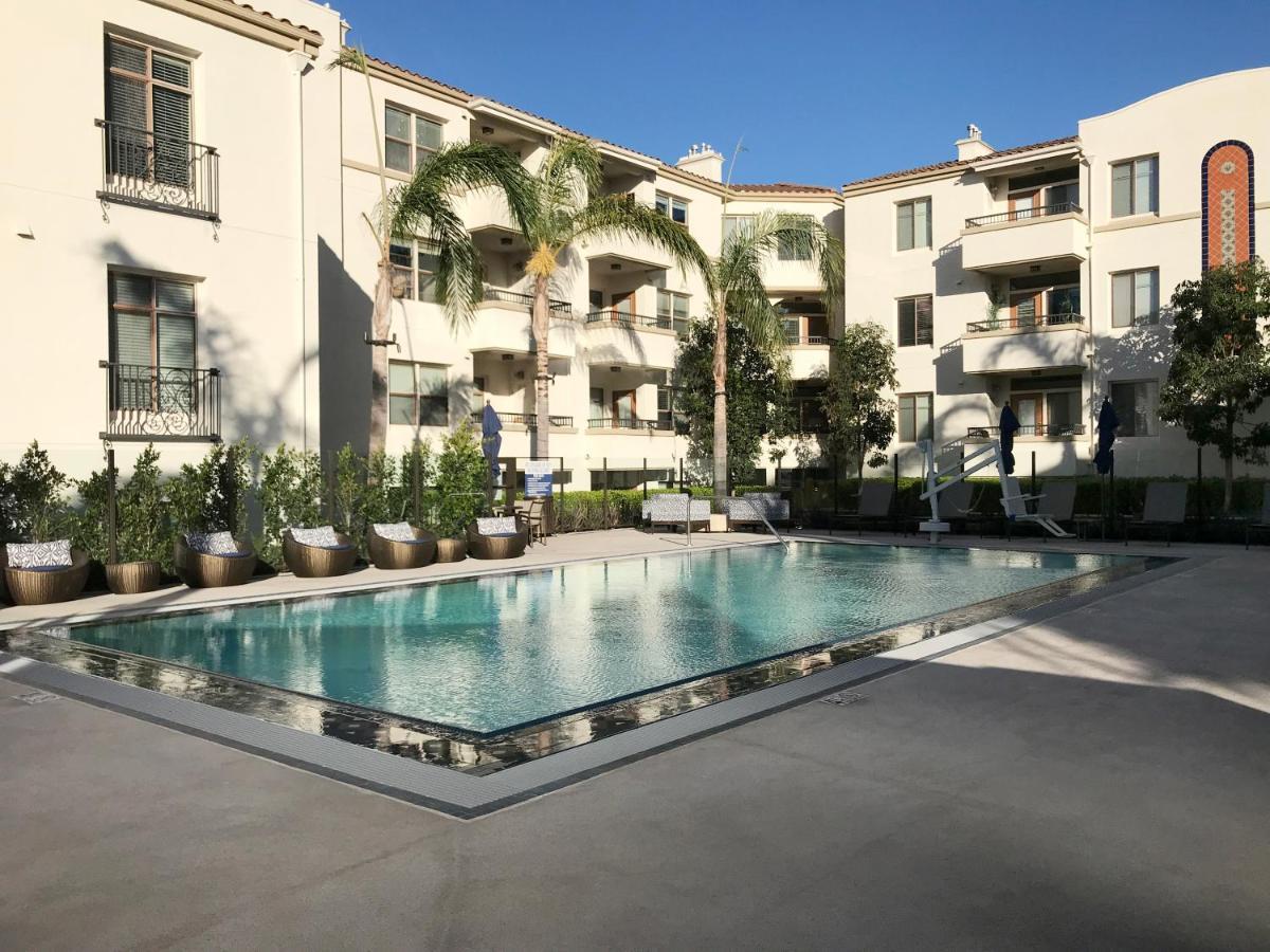 Perfect Apt Near Ucla W Parking Gym Pool Wifi In Westwood B3 Los Angeles Exterior photo