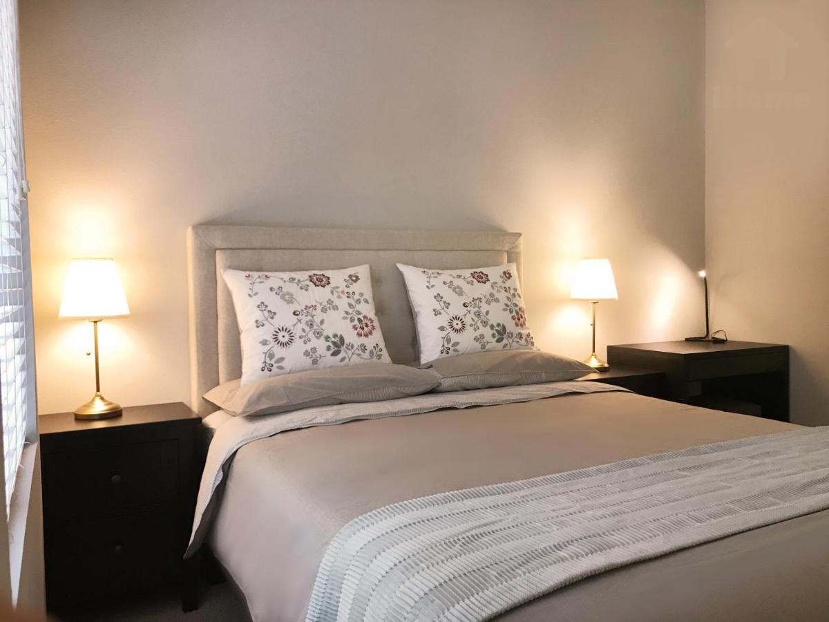 Perfect Apt Near Ucla W Parking Gym Pool Wifi In Westwood B3 Los Angeles Exterior photo